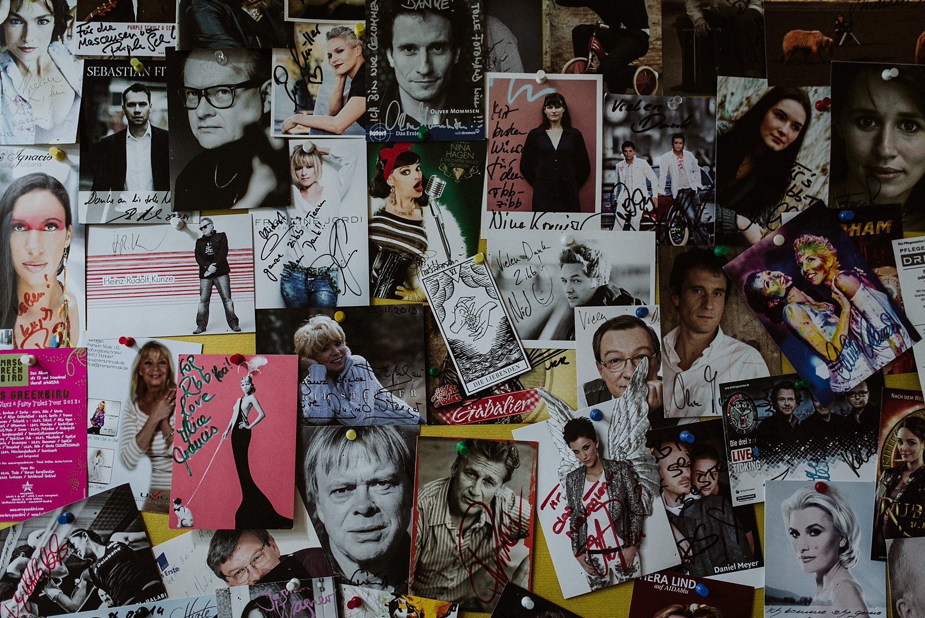 COVER_RBB_SOMMERGARTEN_LORELAI_VAN_LUX_SVENJA_SCHIRK_FREAKIN-FINE-WEDDINGS